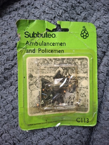 Subbuteo ambulance and - ambulance,