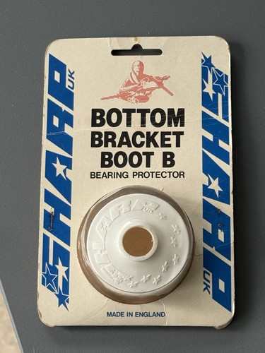 Sharp bottom bracket boot old - bottom,
