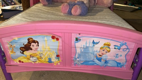 Princess toddler bed - princess,