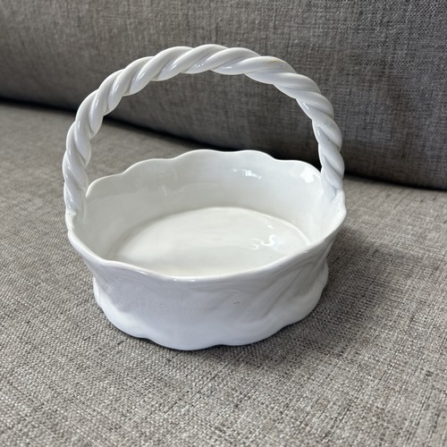 White ceramic basket - white, new