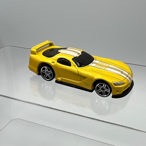 Hot wheels dodge viper - dodge, gts-r