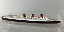 TRIANG MINIC SHIPS - RMS QUEEN