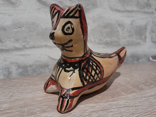 Unusual vintage cat - unusual,