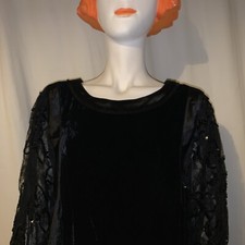 80s Vintage Louis Feraud Black