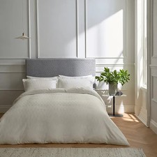 Bedeck of Belfast Fine Linens