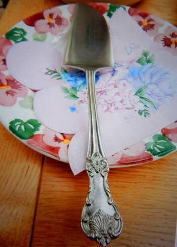 Vintage wedding cake - cake, server