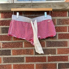 Gilly Hicks Red and White