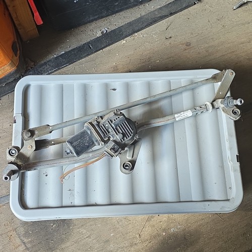 Audi mk3 front wiper - 8j,