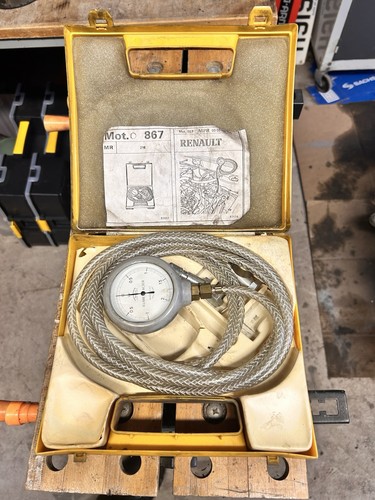 Renault mot 867 - renault, pressure
