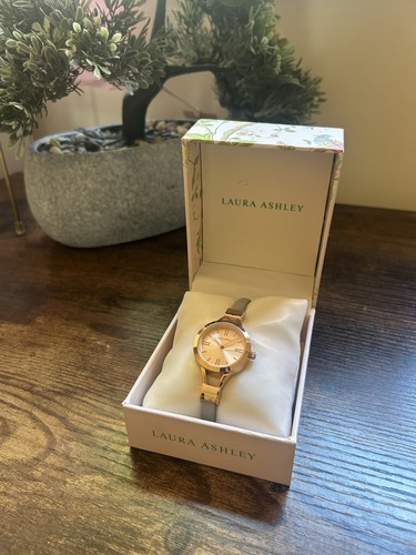 Laura ashley ladies - rose, gold
