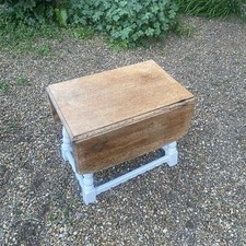 Vintage Small Solid Oak Swivel Top Drop Leaf Coffee Side Lamp Table Occasional