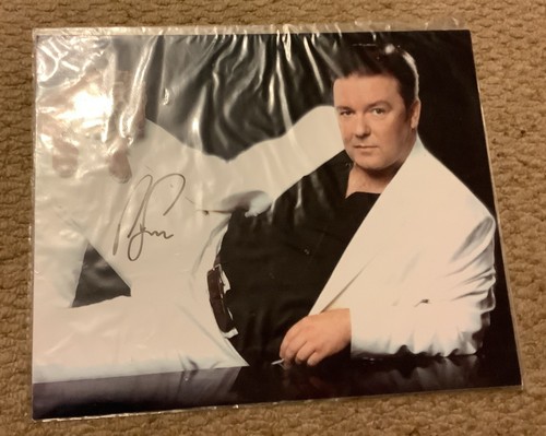 Ricky gervais animals live - ricky,