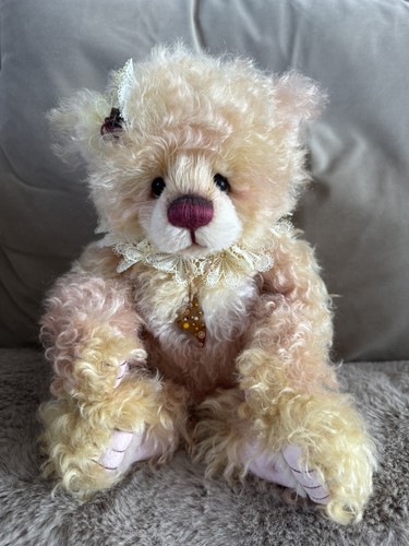 Charlie bears renaissance - bears,