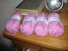 50g x 4 Paton's Fairytale Baby Yarn DK machine Washable pink mauve