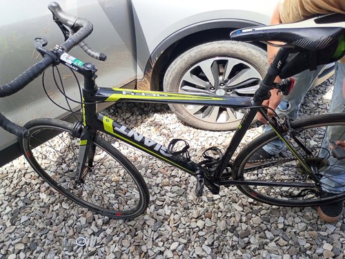 Giant defy road - defy, bike