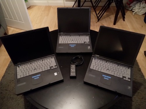 Compaq armada m700 vintage x3 - compaq,
