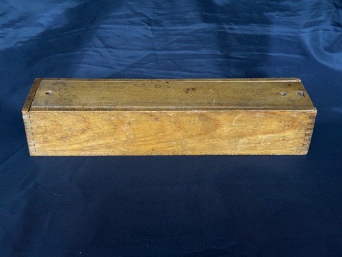 Antique dovetailed wooden box - dovetailed,