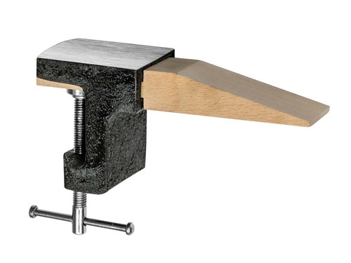 Bench peg and anvil jewellers - and,