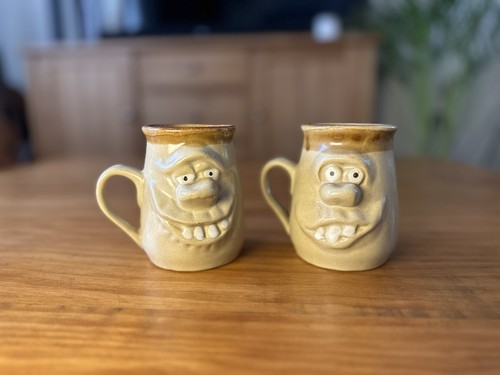 Pretty ugly pottery style - pretty,