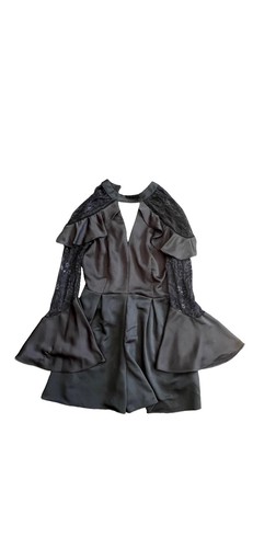 Lipsy london black lace - black,