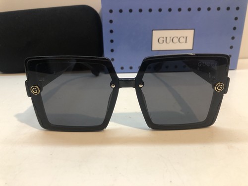 Gucci sunglasses square shades - sunglasses,