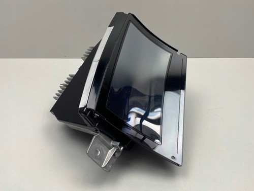 Bmw series f40 - f44, head
