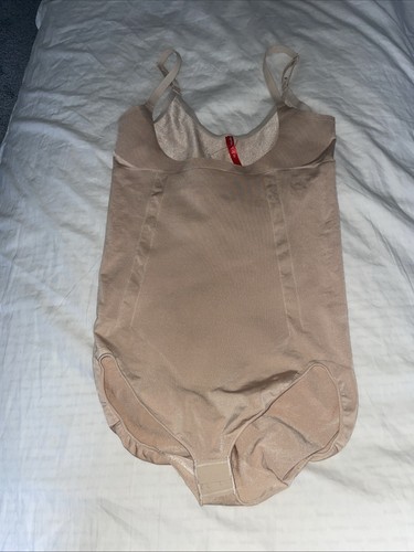 Spanx nude spanxsculpt - spanx, spanxsculpt™