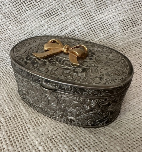 Vintage antique silver toned - vintage/,