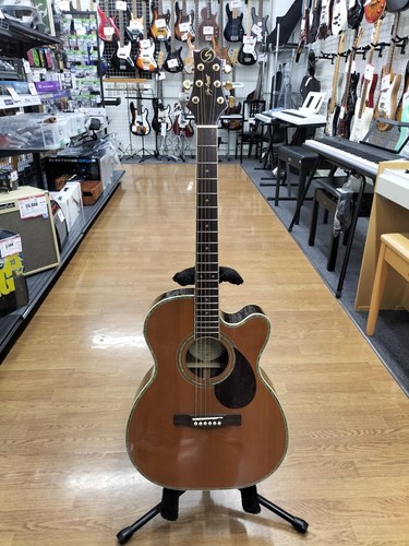 Greg bennett 8ce - om-8ce,