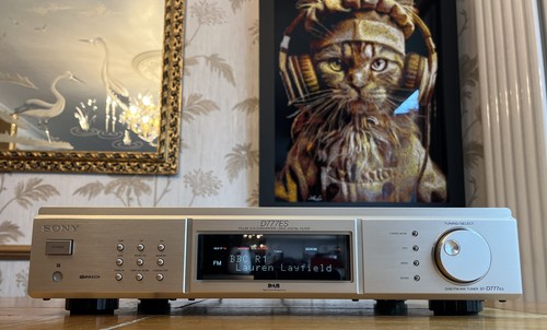 Sony d777es range fm - d777es, es