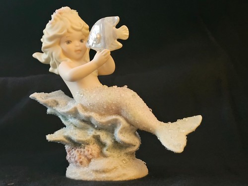 Vintage 1993 enesco coral - 1993,