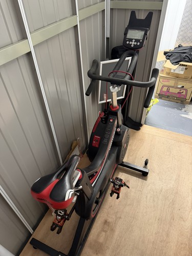 Wattbike pro trainer - wattbike,