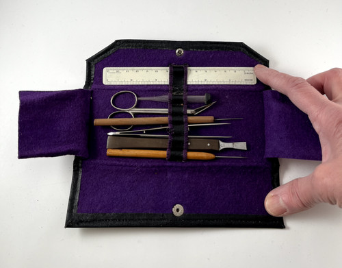 Vintage dissection kit with