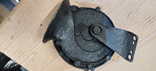 Jaguar mk2 type car horn - jaguar,