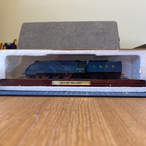 Atlas edition class mallard - a4,
