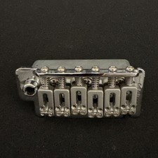 Line 6 Variax 700 Tremolo