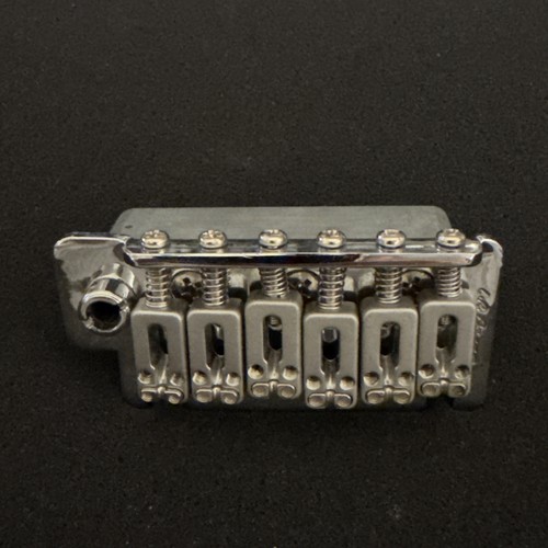 Line variax 700 tremolo - 6,