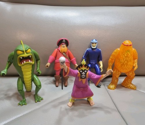 Scooby doo villain monster - scooby,