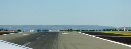 Photo 6x4 airside - photo, at