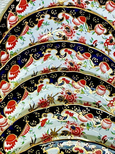 Royal crown derby melton - crown, imari