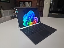 Microsoft Surface Pro 8  i7
