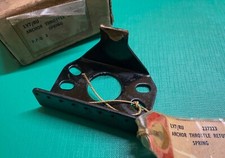 NOS Land Rover Series 1 86" 88" 107" Accelerator Spring Anchor Bracket 237223