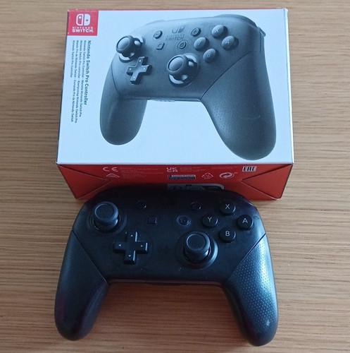 Nintendo switch pro - pro, controller