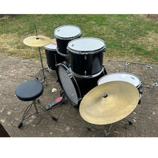 Gear 4Music Acoustic Drum Kit