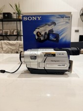 Sony CCD-TRV218E Hi8 Tape Digital Video Camera HANDYCAM Complete BOXED SET