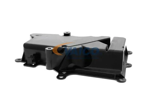 Engine breather oil separator