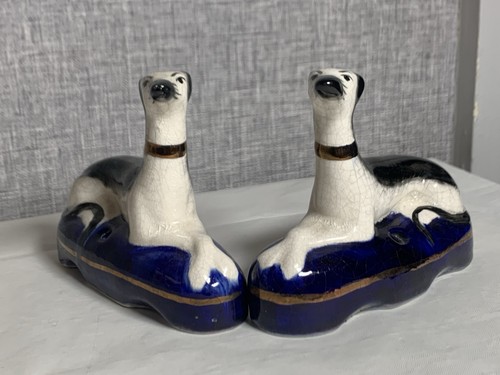 Pair staffordshire - pair,