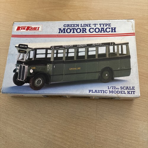 Green line type motor coach - green,