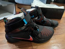 BNIB Nike Lebron Soldier 9 US