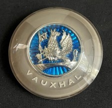 VAUXHALL PA CRESTA SALOON VINTAGE ACRYLIC CAR STEERING WHEEL CENTRE BADGE EMBLEM